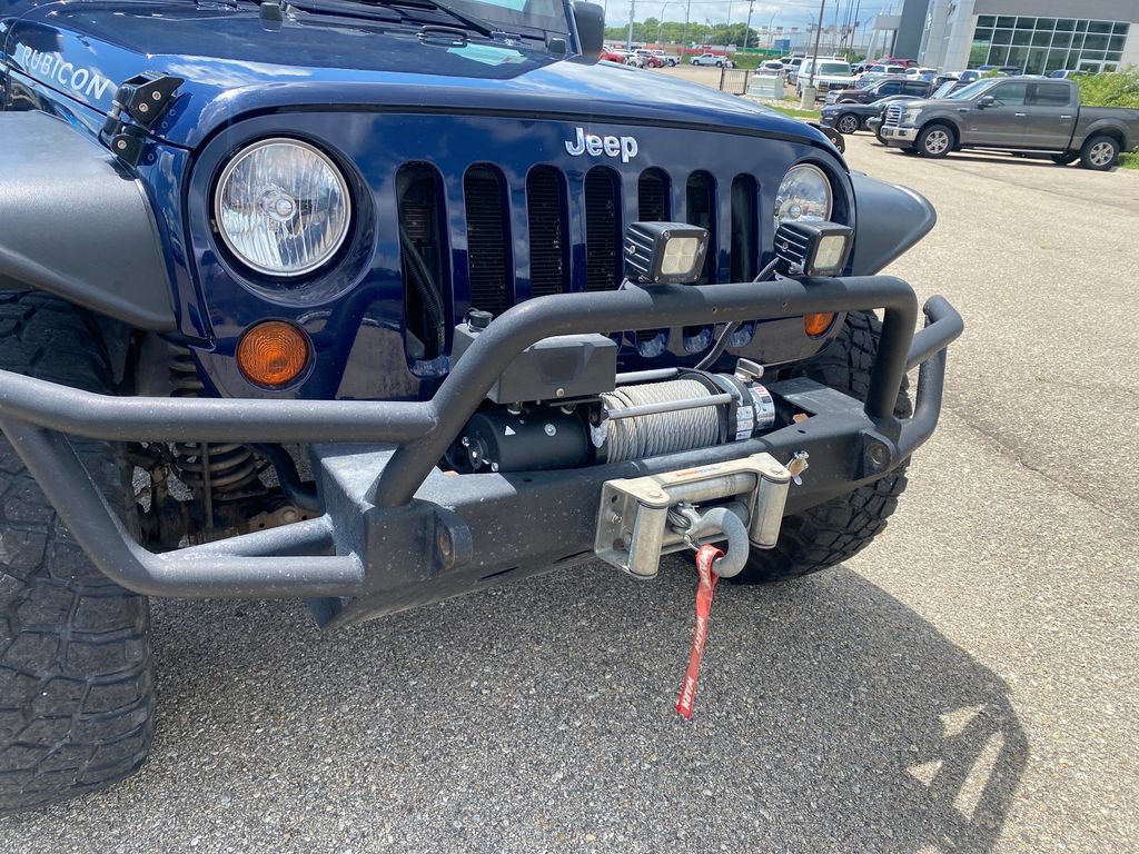 Used 2013 Jeep Wrangler Unlimited Rubicon w/ Dual Top Group AWD/4WD image 7