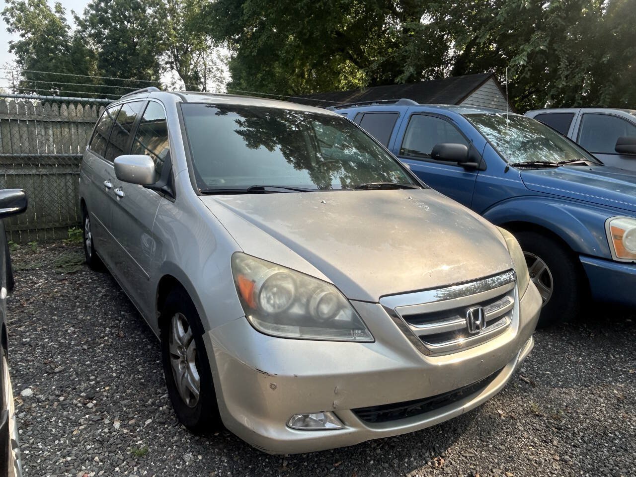 Used 2005 Honda Odyssey Touring image 2