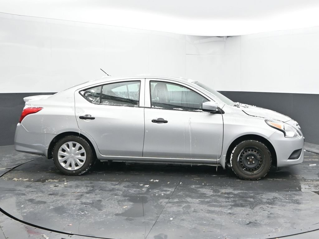 Used 2019 Nissan Versa S Plus image 11