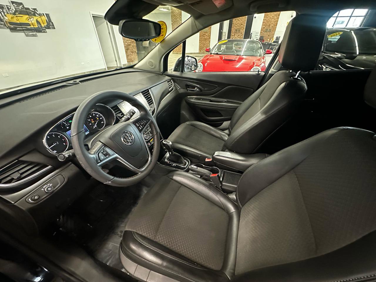 Used 2020 Buick Encore Preferred w/ Safety Package image 10