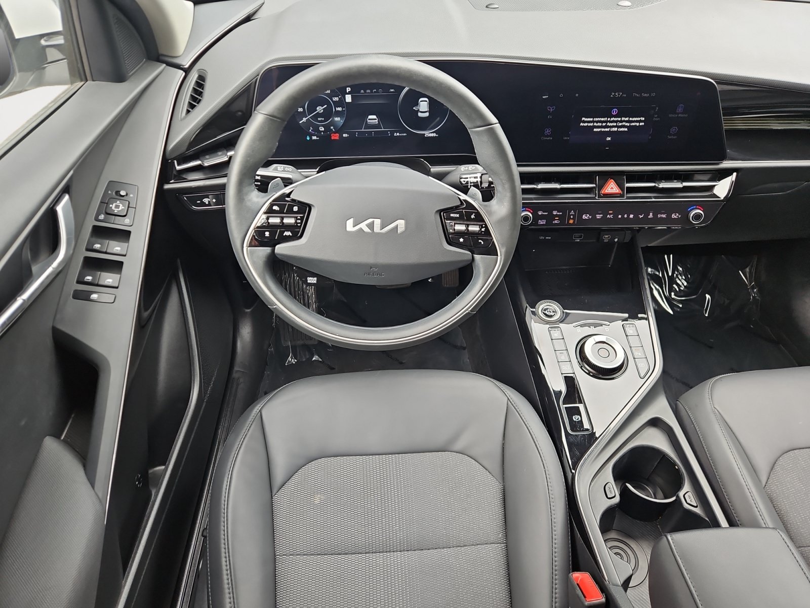 Used 2023 Kia Niro Wind w/ Wind Preserve Package FWD image 10