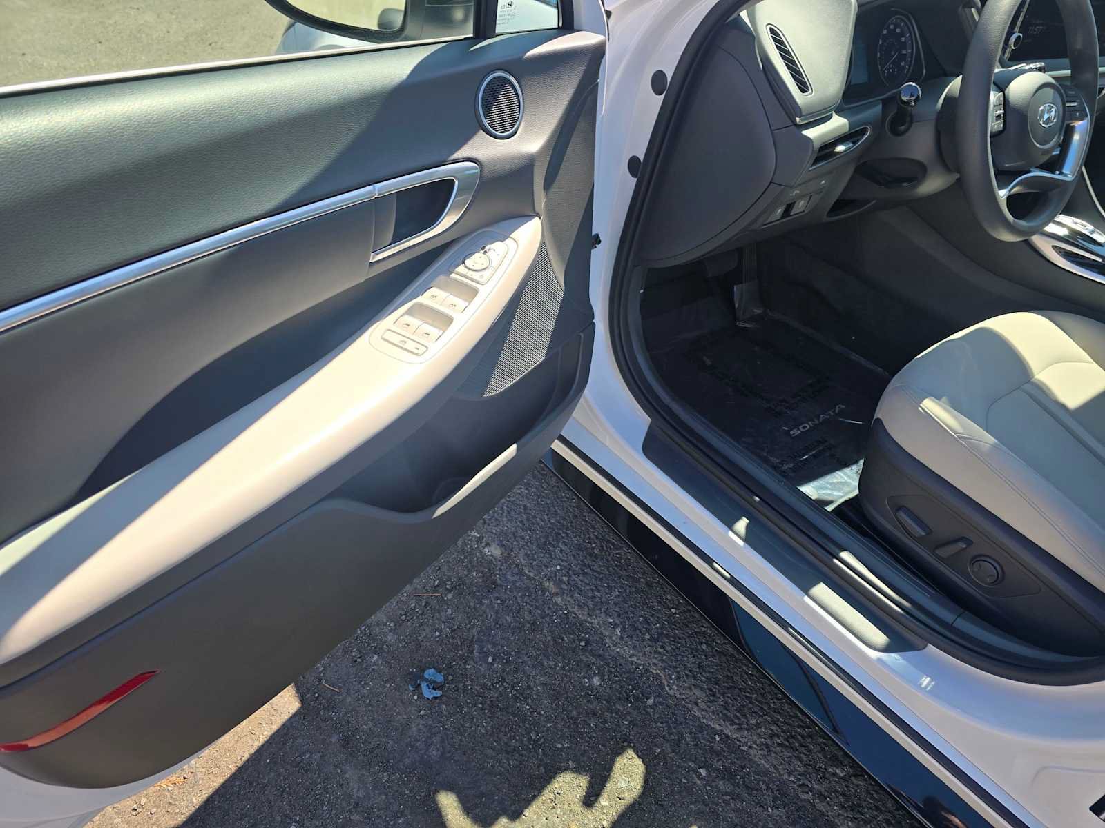 Used 2023 Hyundai Sonata SEL FWD image 20