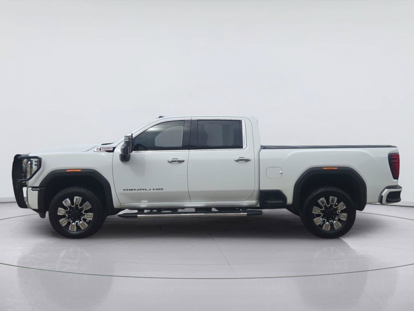 Used 2024 GMC Sierra 2500 Denali w/ Denali Reserve Package AWD/4WD image 2