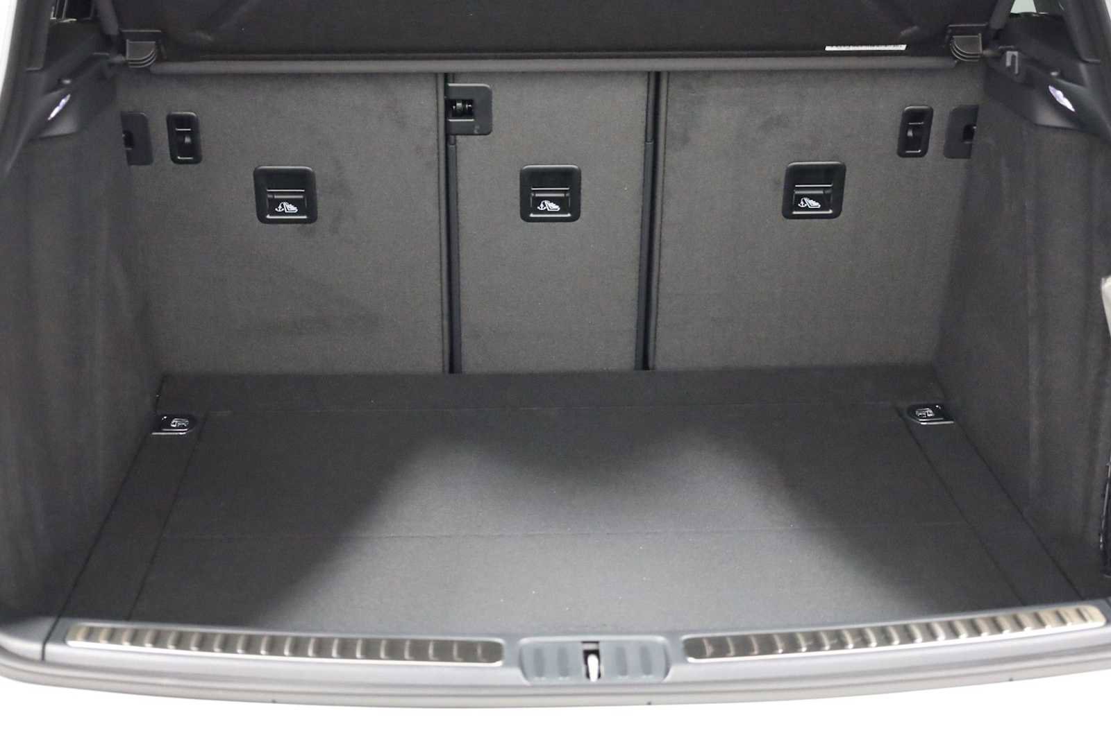 New 2026 Porsche Macan image 41