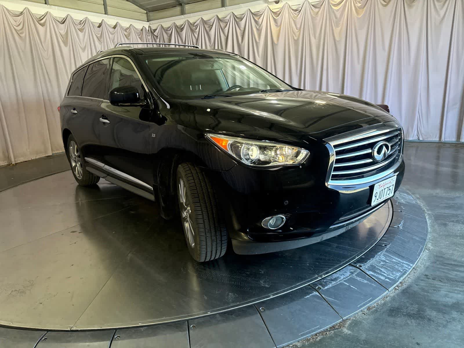 Used 2014 INFINITI QX60 Luxe w/ Deluxe Touring Package AWD/4WD image 3