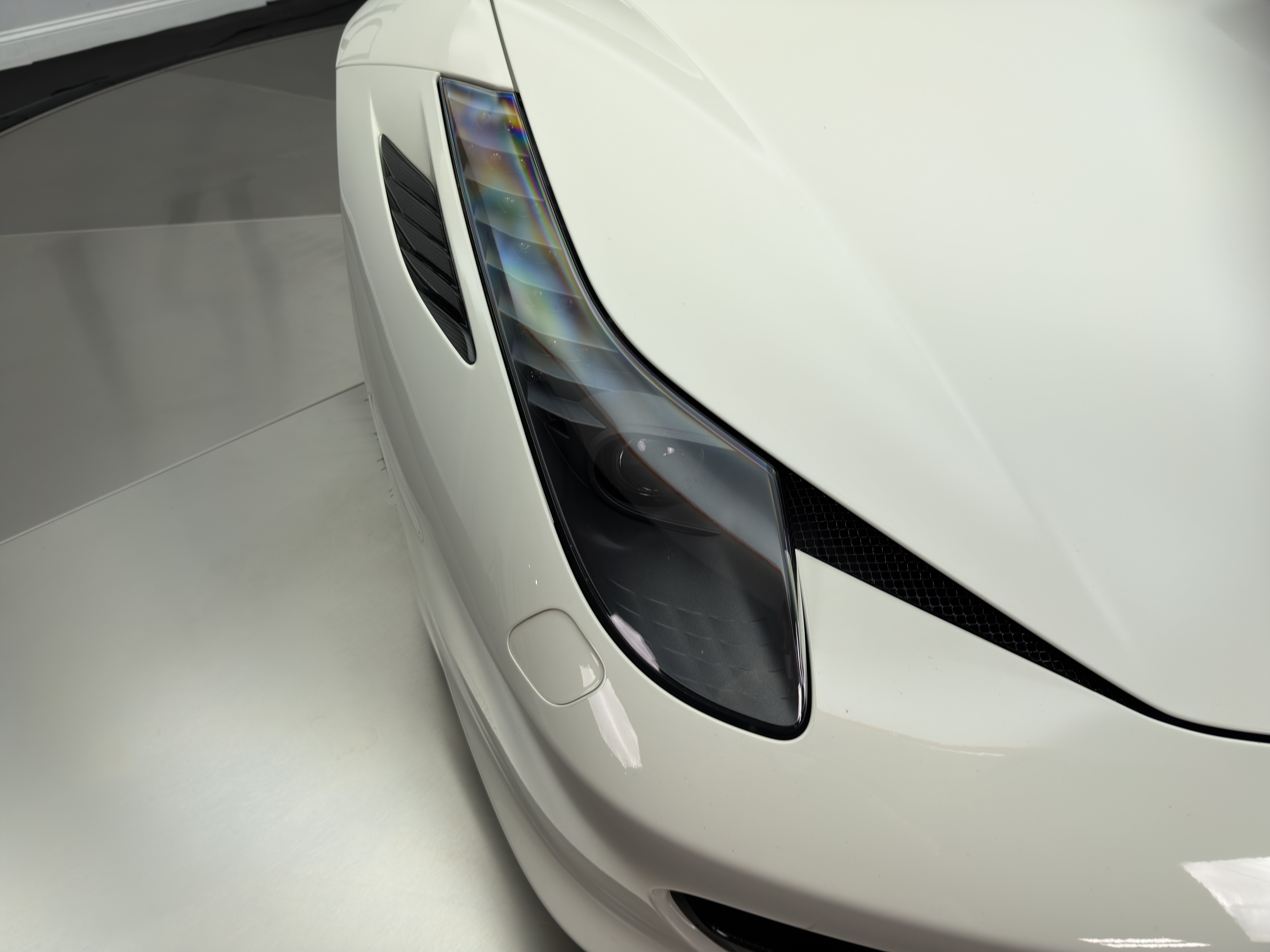 Used 2014 Ferrari 458 Spider RWD image 21