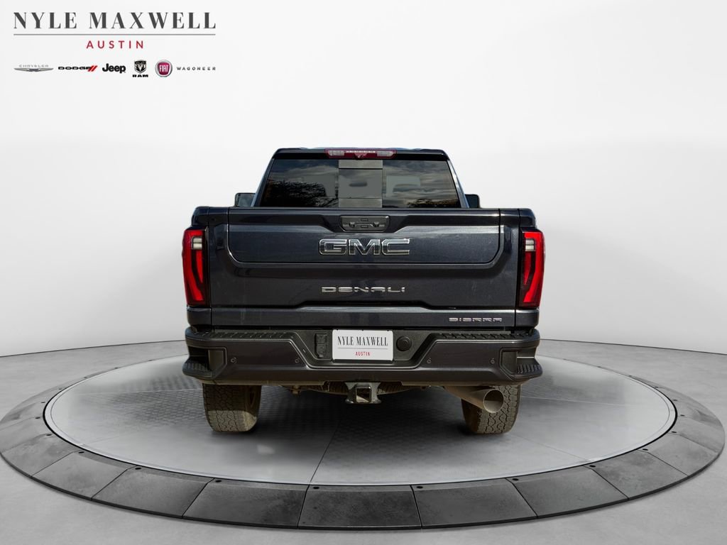 Used 2024 GMC Sierra 2500 Denali Ultimate image 15