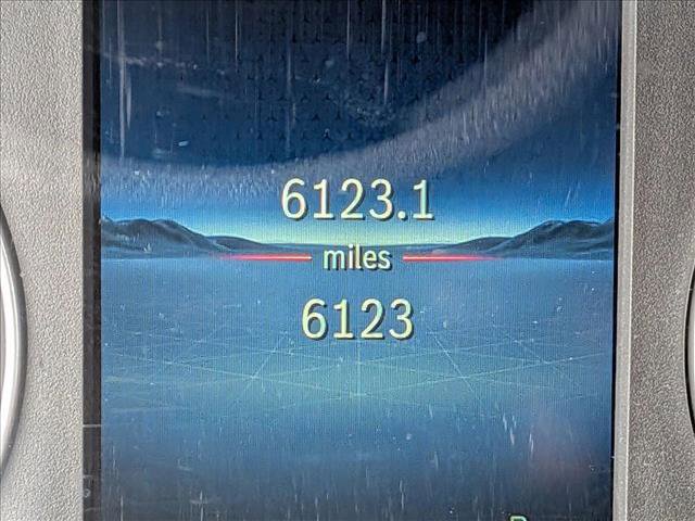 Used 2025 Mercedes-Benz Sprinter 2500 image 10