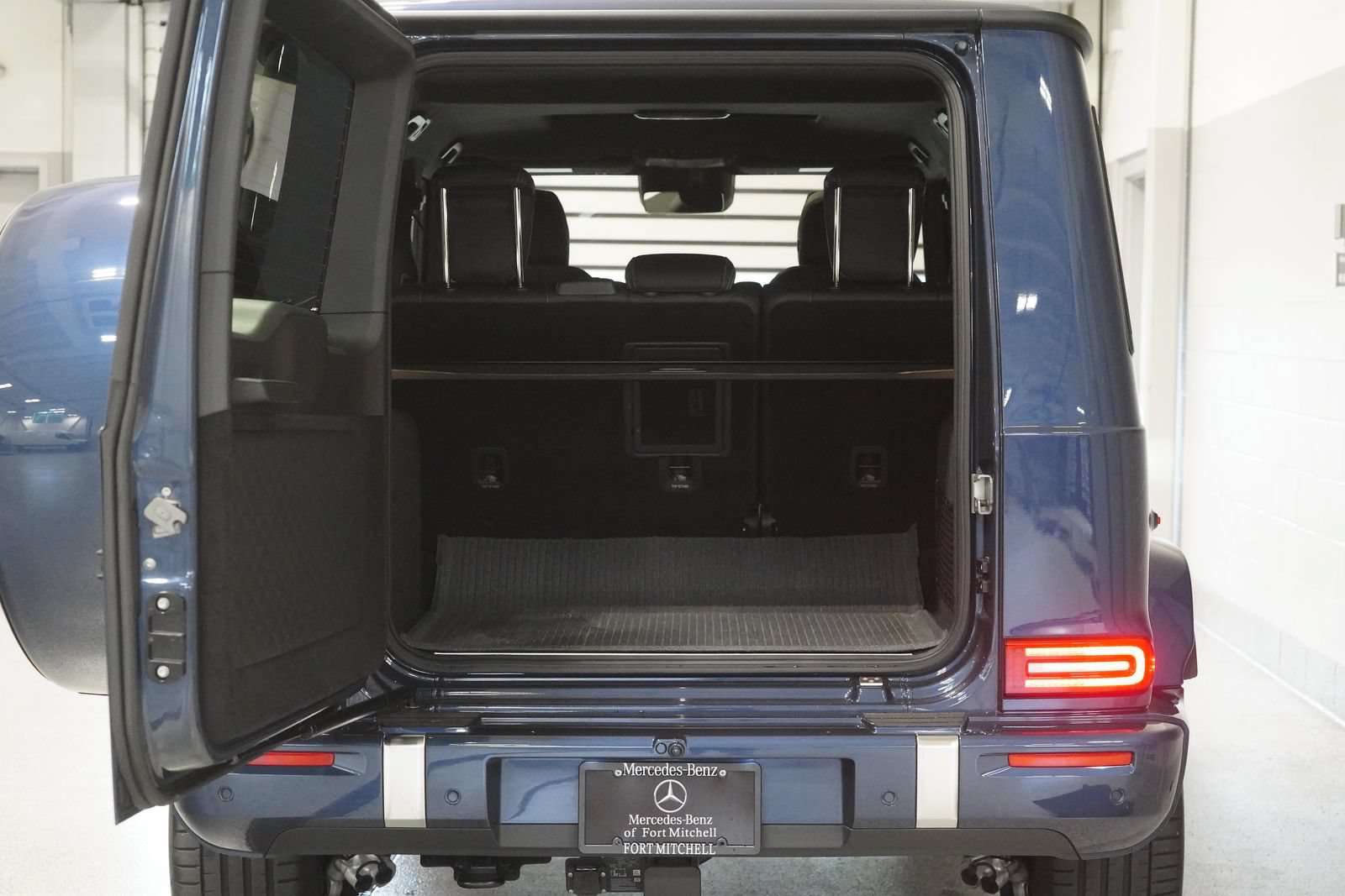 Certified 2025 Mercedes-Benz G 550 image 31