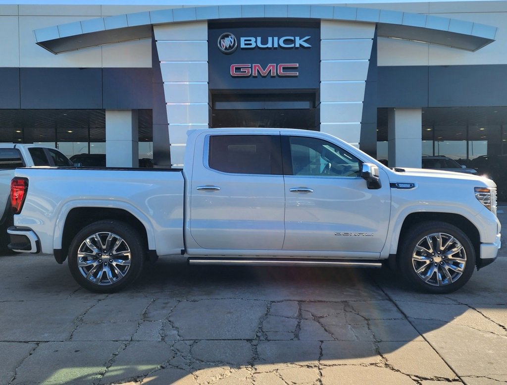 New 2026 GMC Sierra 1500 Denali w/ Denali Reserve Package image 2