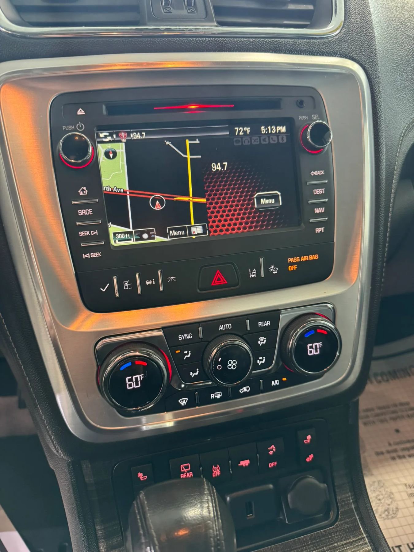 Used 2016 GMC Acadia SLT w/ Premium Edition FWD image 22