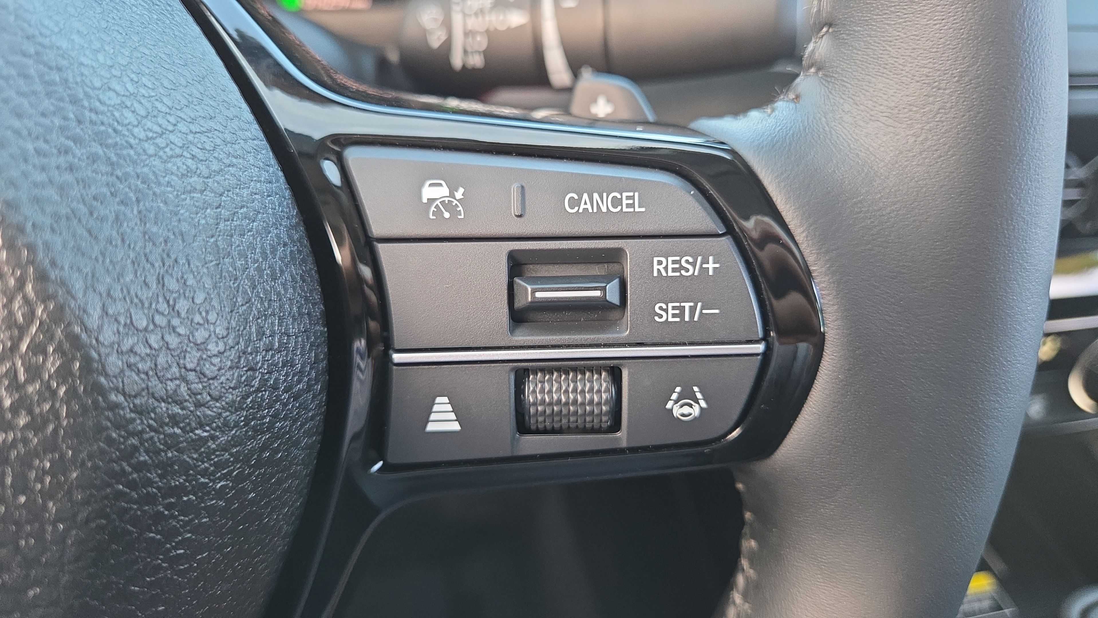 Used 2025 Honda Accord Touring image 24