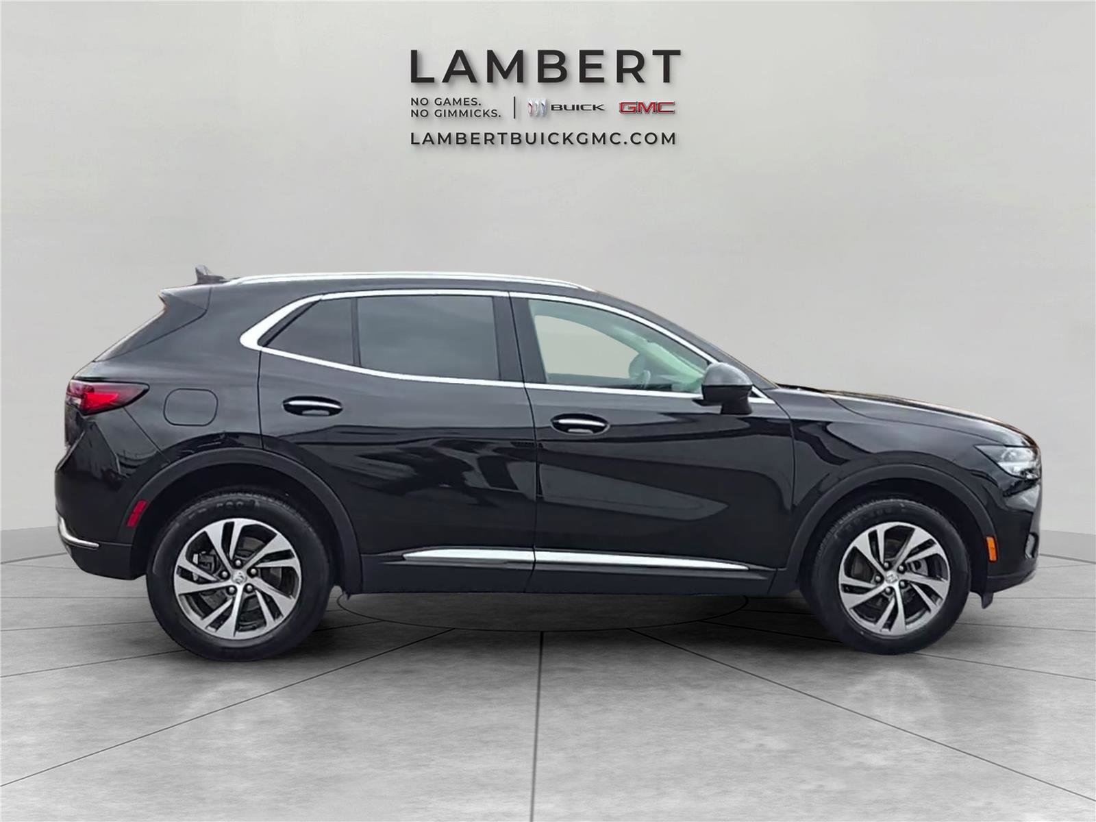 Used 2022 Buick Envision Essence w/ Safety Package image 5