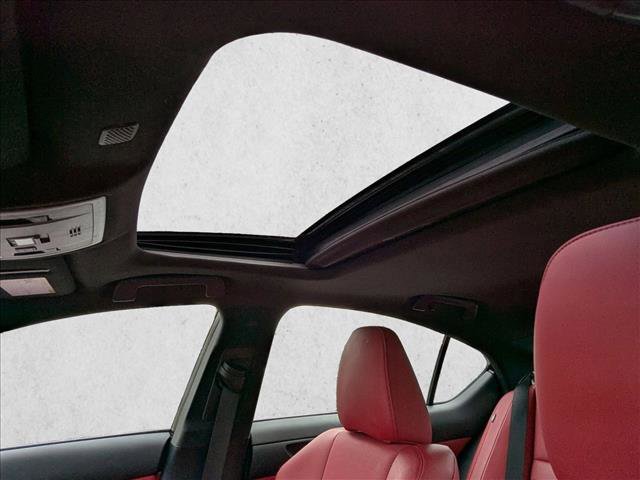 Used 2023 Lexus IS 350 F Sport image 14