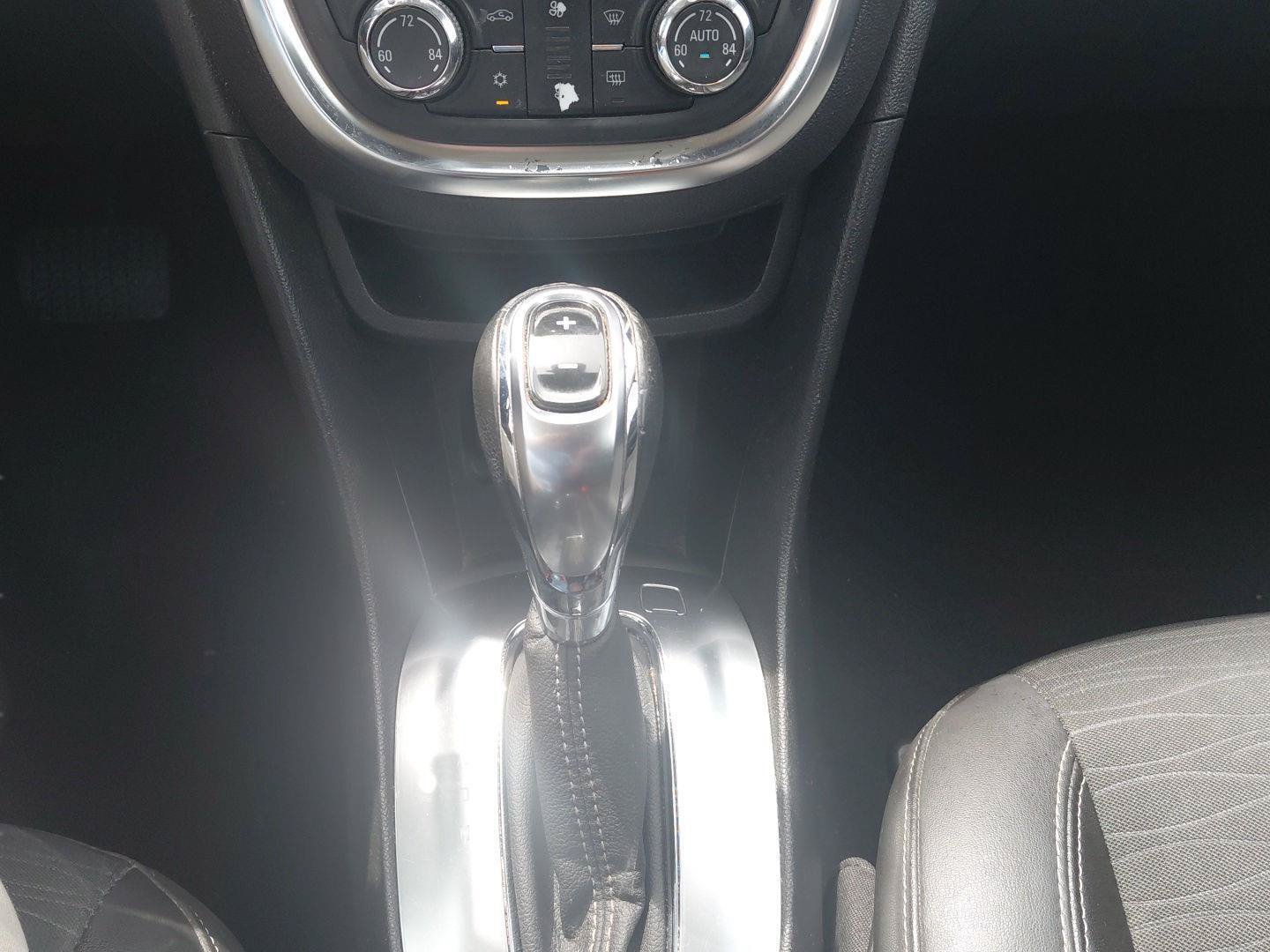 Used 2016 Buick Encore Convenience AWD/4WD image 27