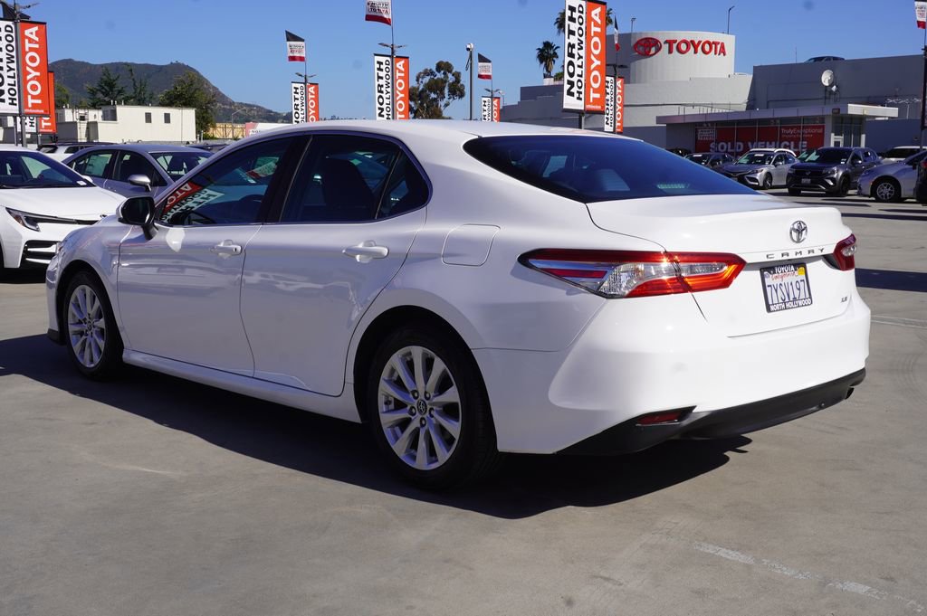 Certified 2018 Toyota Camry LE FWD image 5