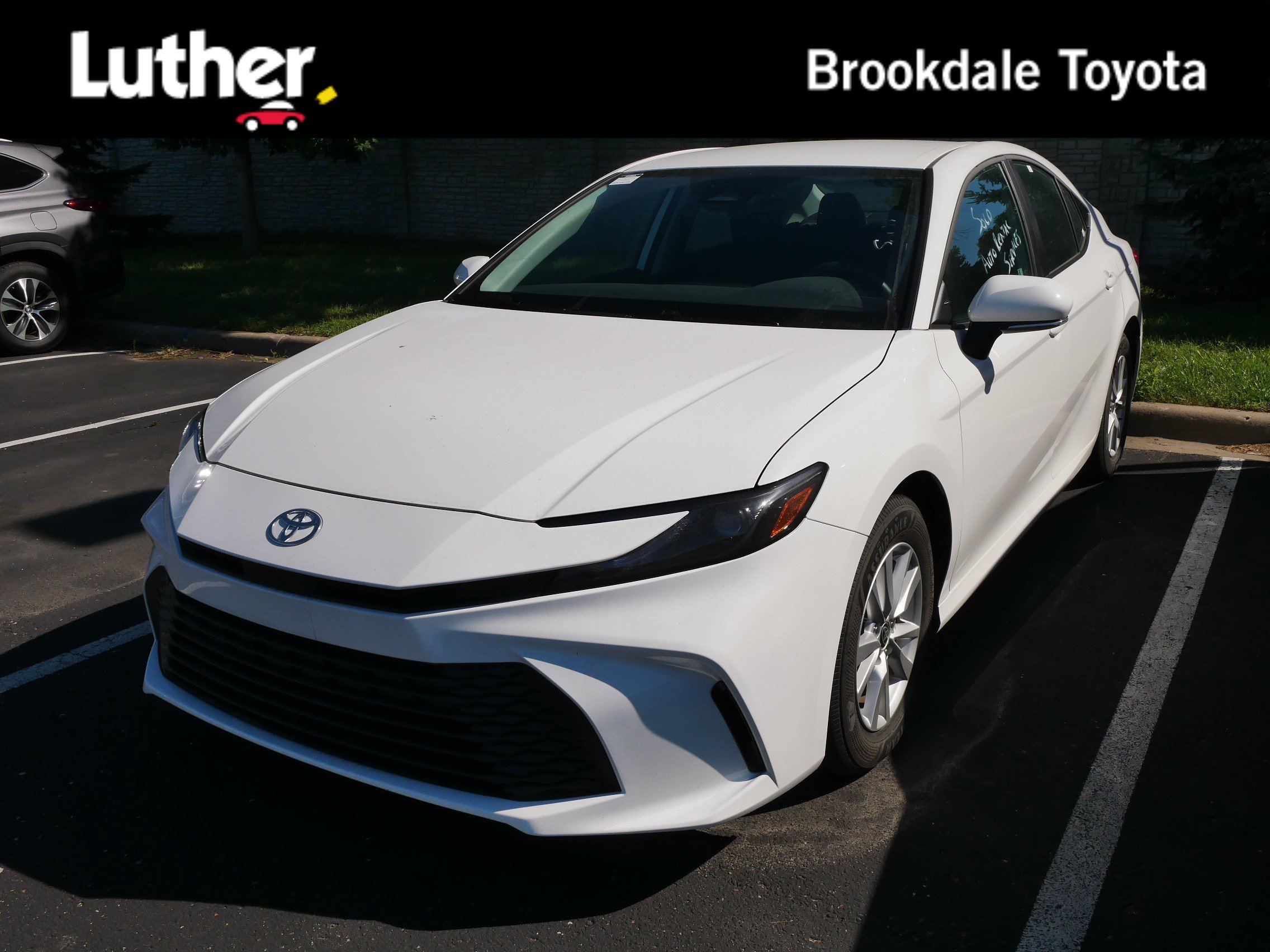 Used 2026 Toyota Camry LE FWD video 1