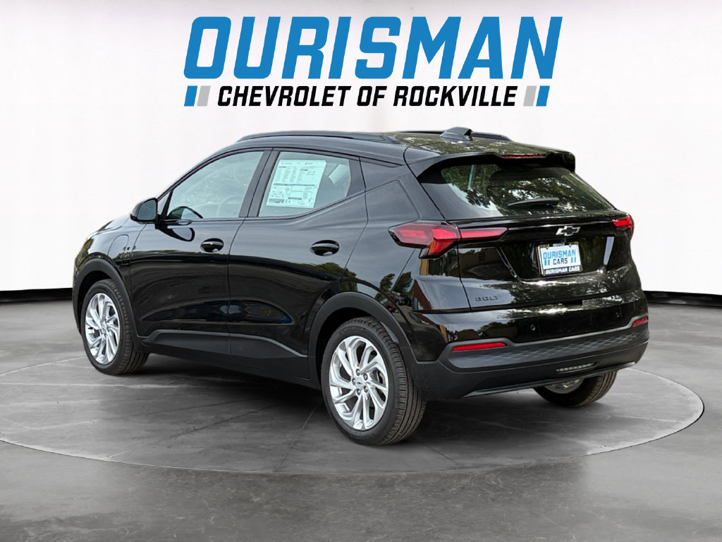 New 2027 Chevrolet Bolt LT w/ Dual Panel Sunroof Package FWD image 4