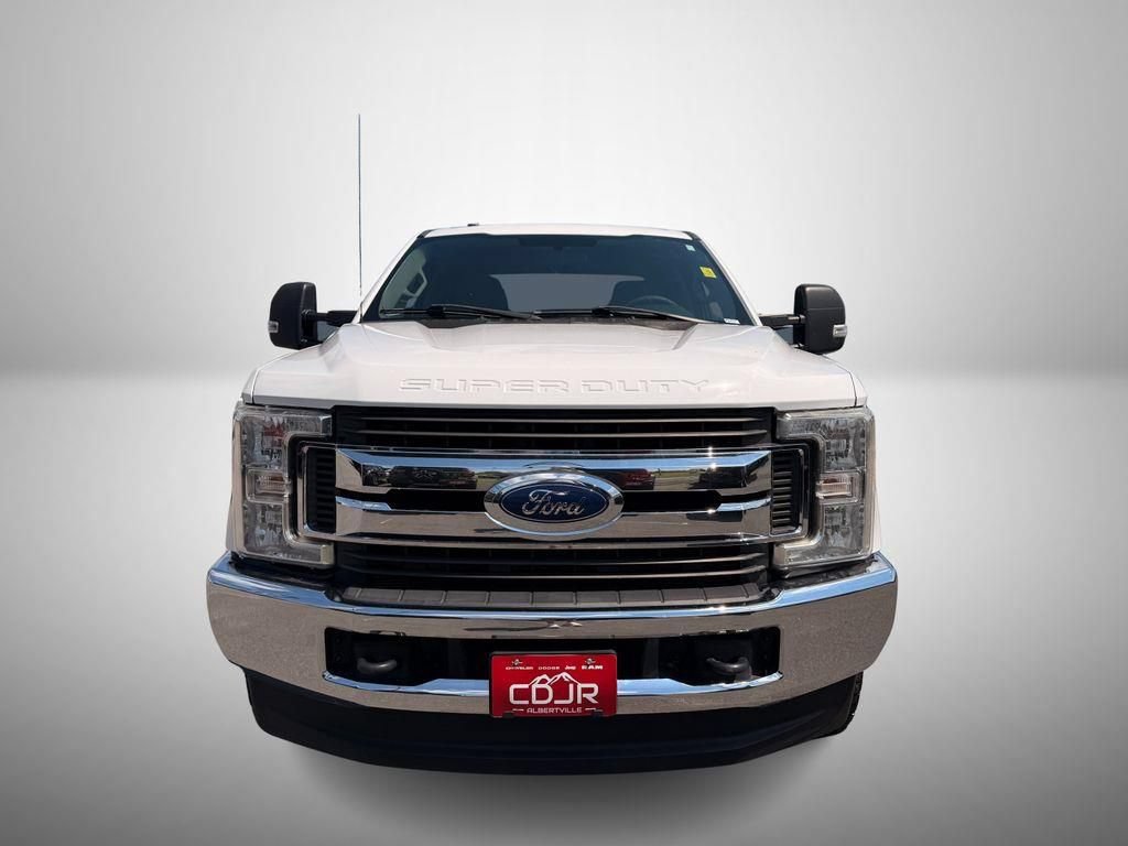 Used 2017 Ford F250 XLT AWD/4WD image 7