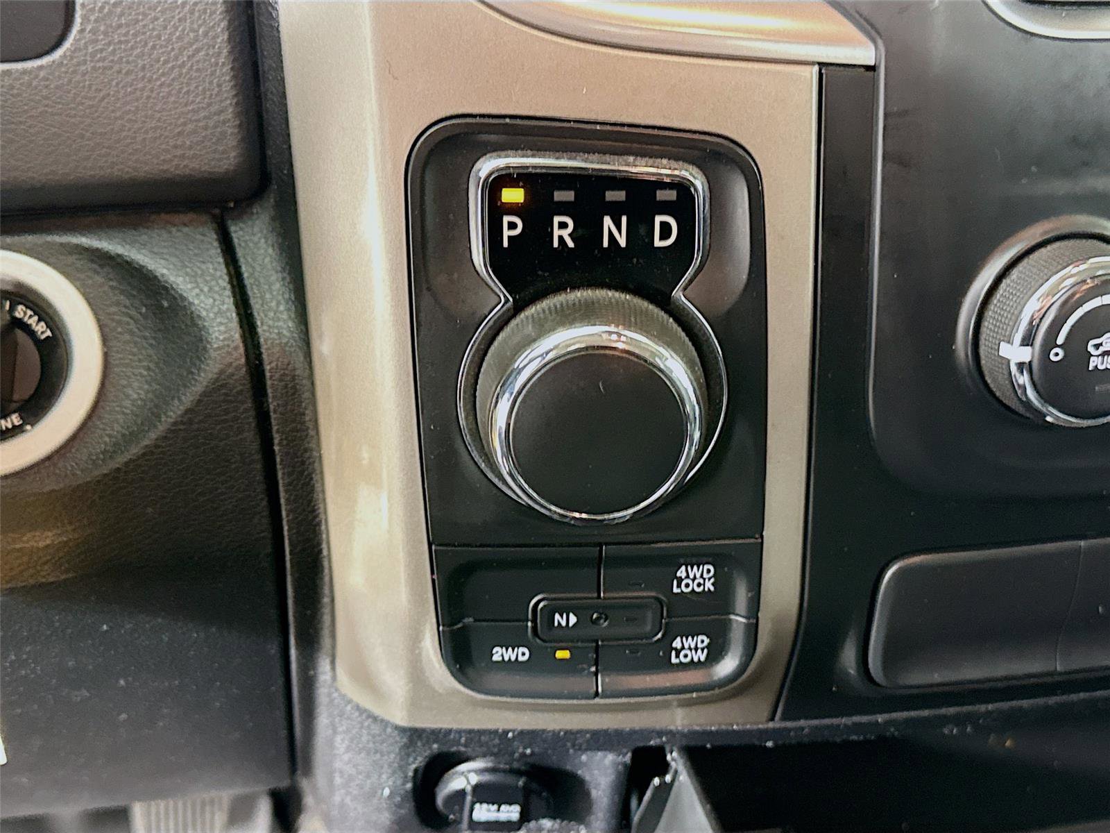 Used 2017 RAM 1500 Classic SLT image 15