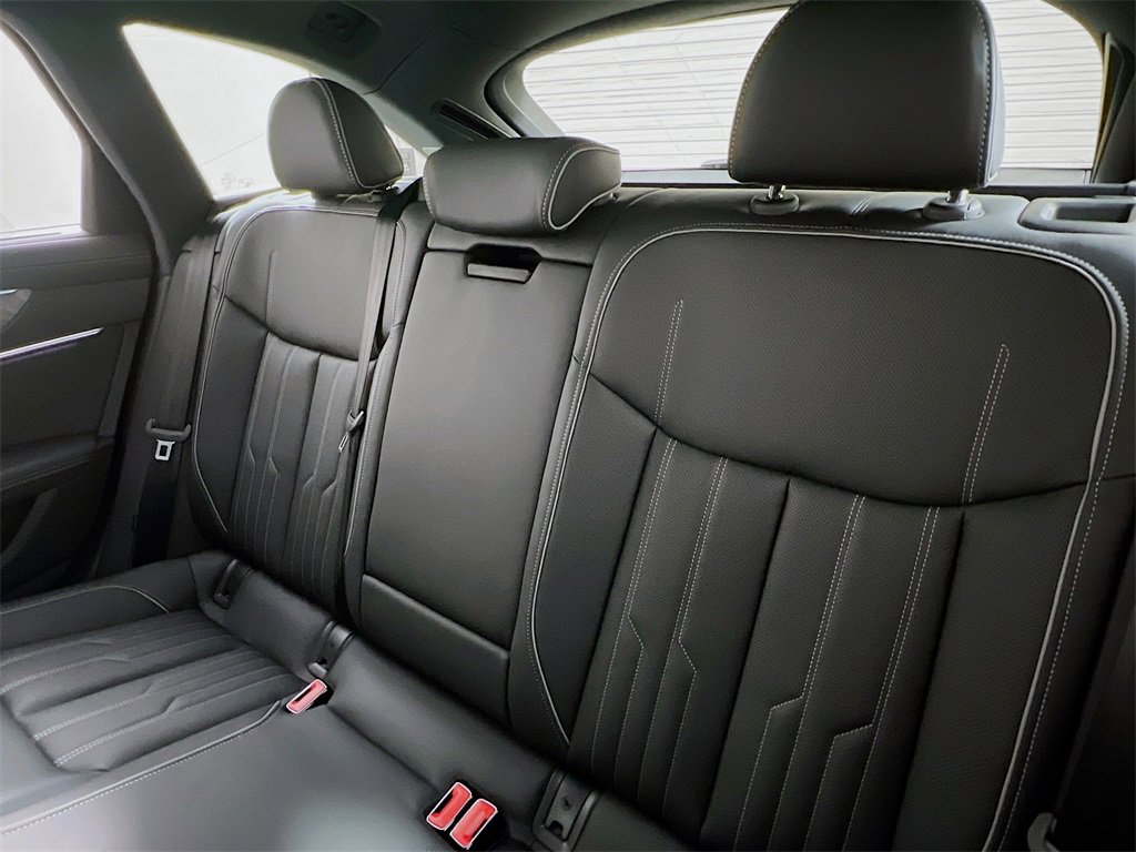 New 2025 Audi A6 3.0T allroad Prestige image 22