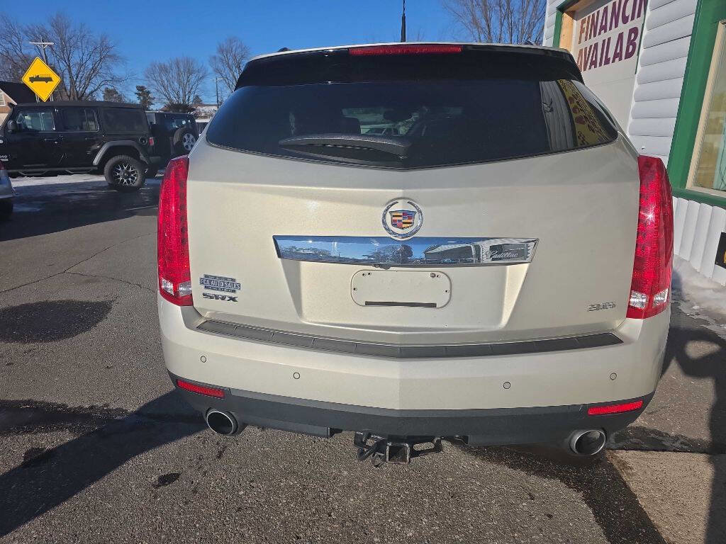 Used 2014 Cadillac SRX Luxury w/ Driver Assist Package FWD image 3