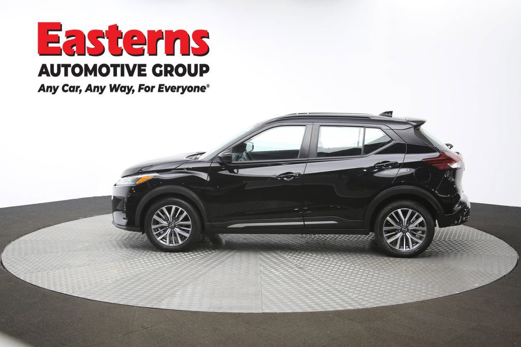 Used 2024 Nissan Kicks SR image 60