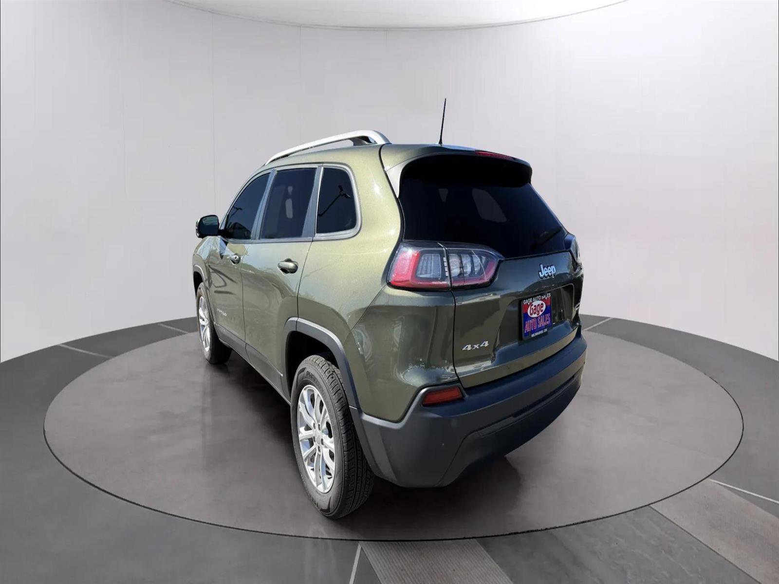 Used 2020 Jeep Cherokee Latitude image 4