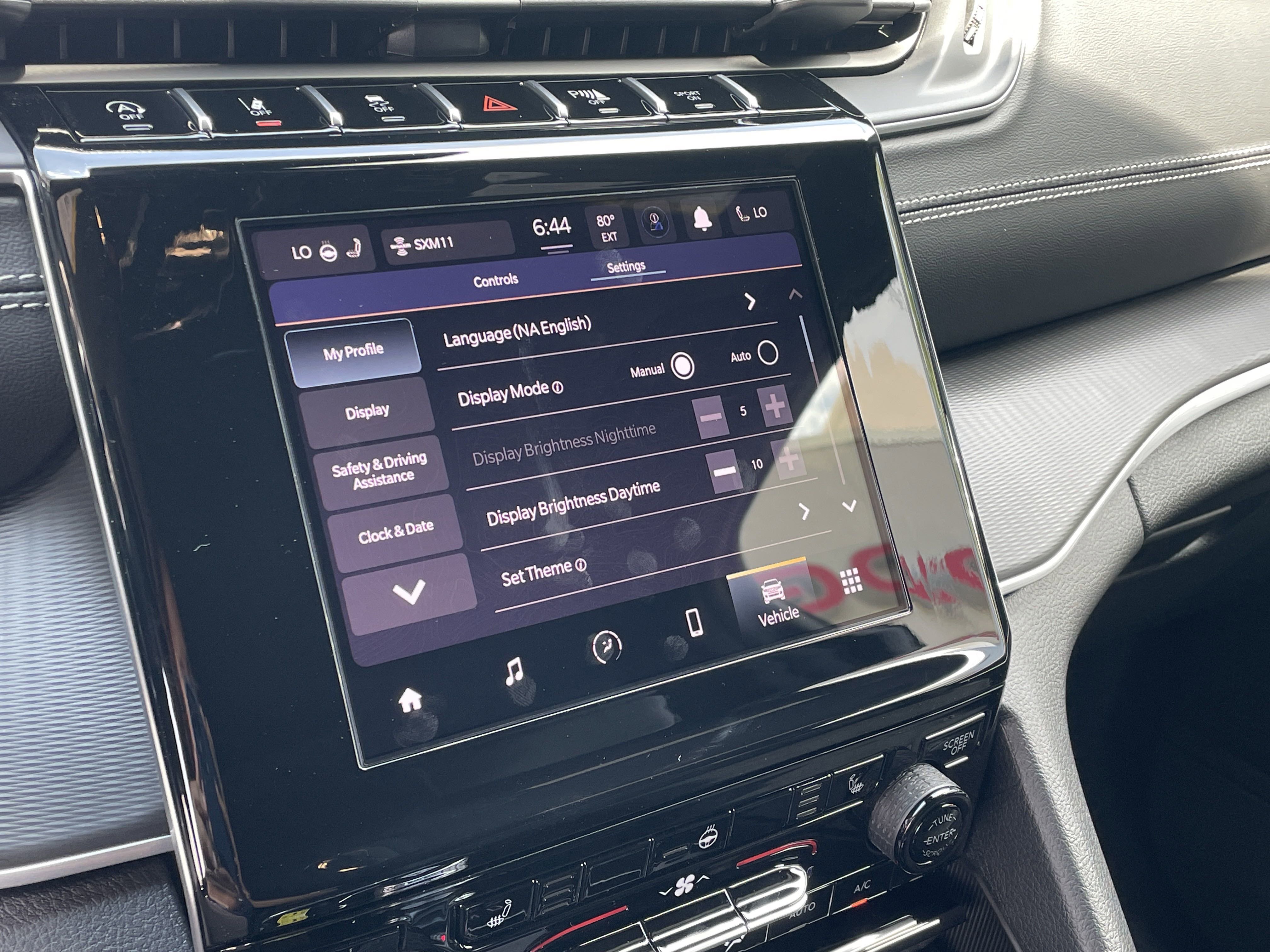 New 2025 Jeep Grand Cherokee L Altitude image 49