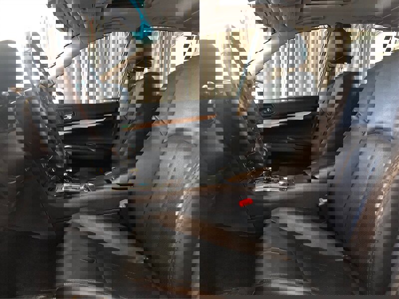 Used 2015 INFINITI Q40 w/ Navigation Package image 9