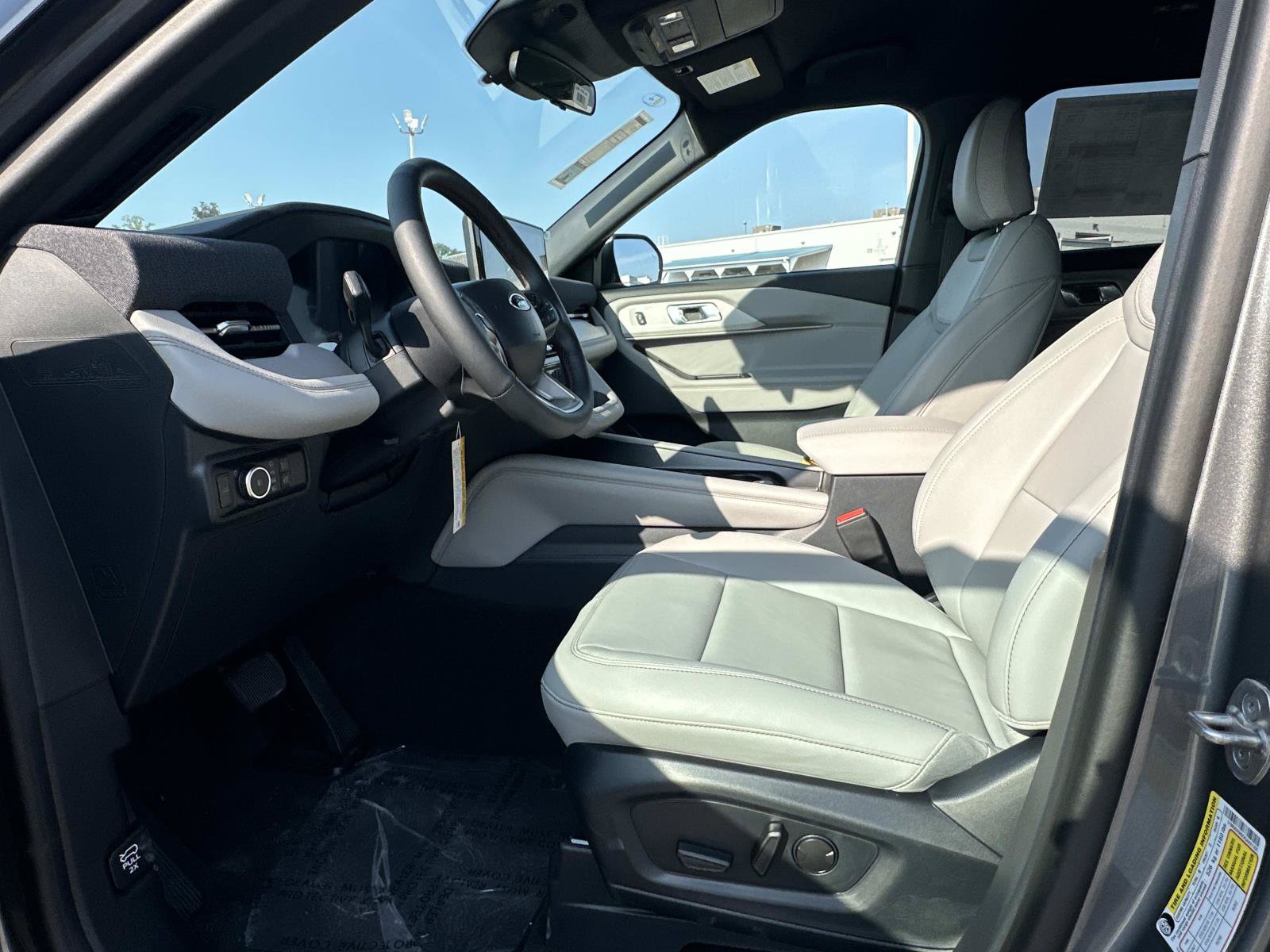 New 2027 Ford Explorer Active w/ Active Comfort Package AWD/4WD image 23