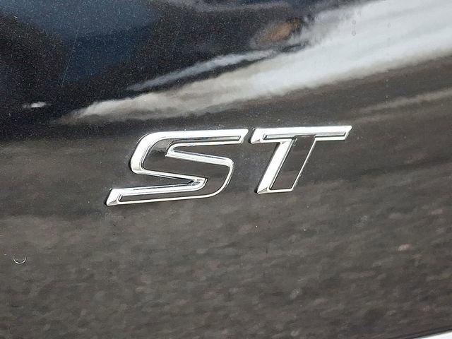 New 2026 Buick Envision Sport Touring image 18