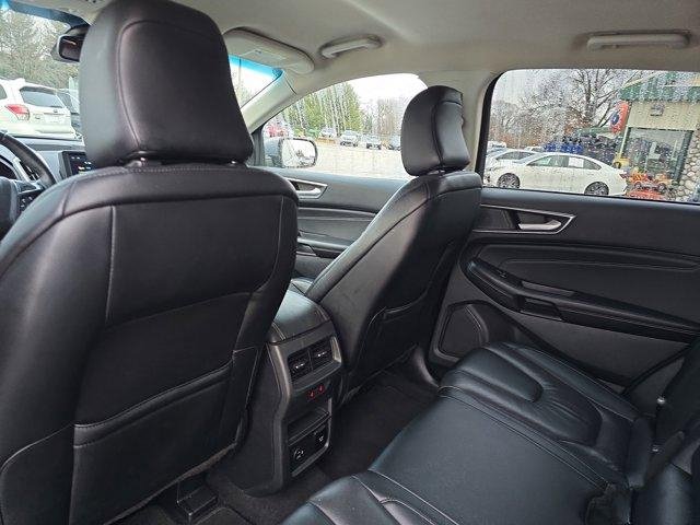 Used 2022 Ford Edge Titanium w/ Equipment Group 301A AWD/4WD image 13