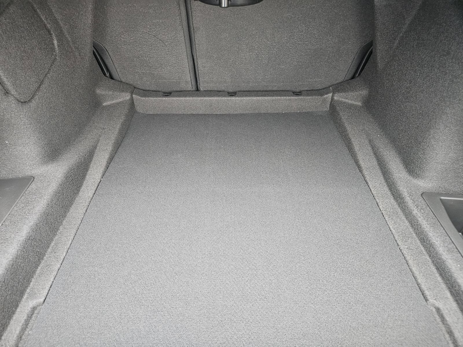 New 2026 Cadillac CT4 Premium Luxury RWD image 29
