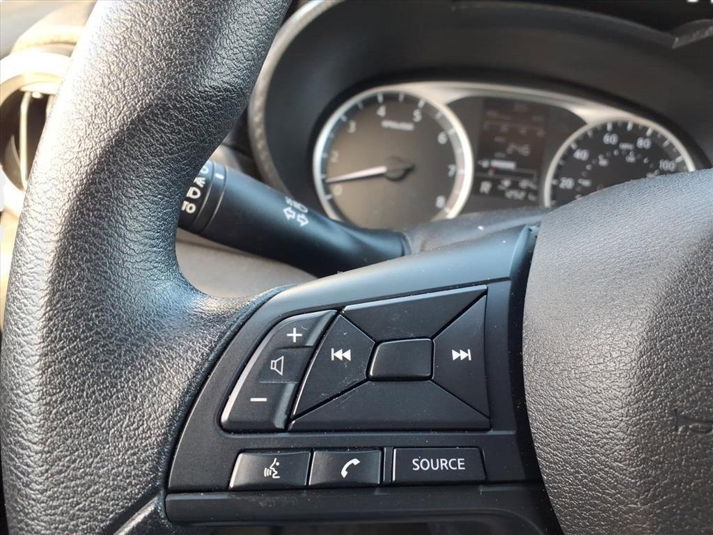 Used 2024 Nissan Versa S image 18