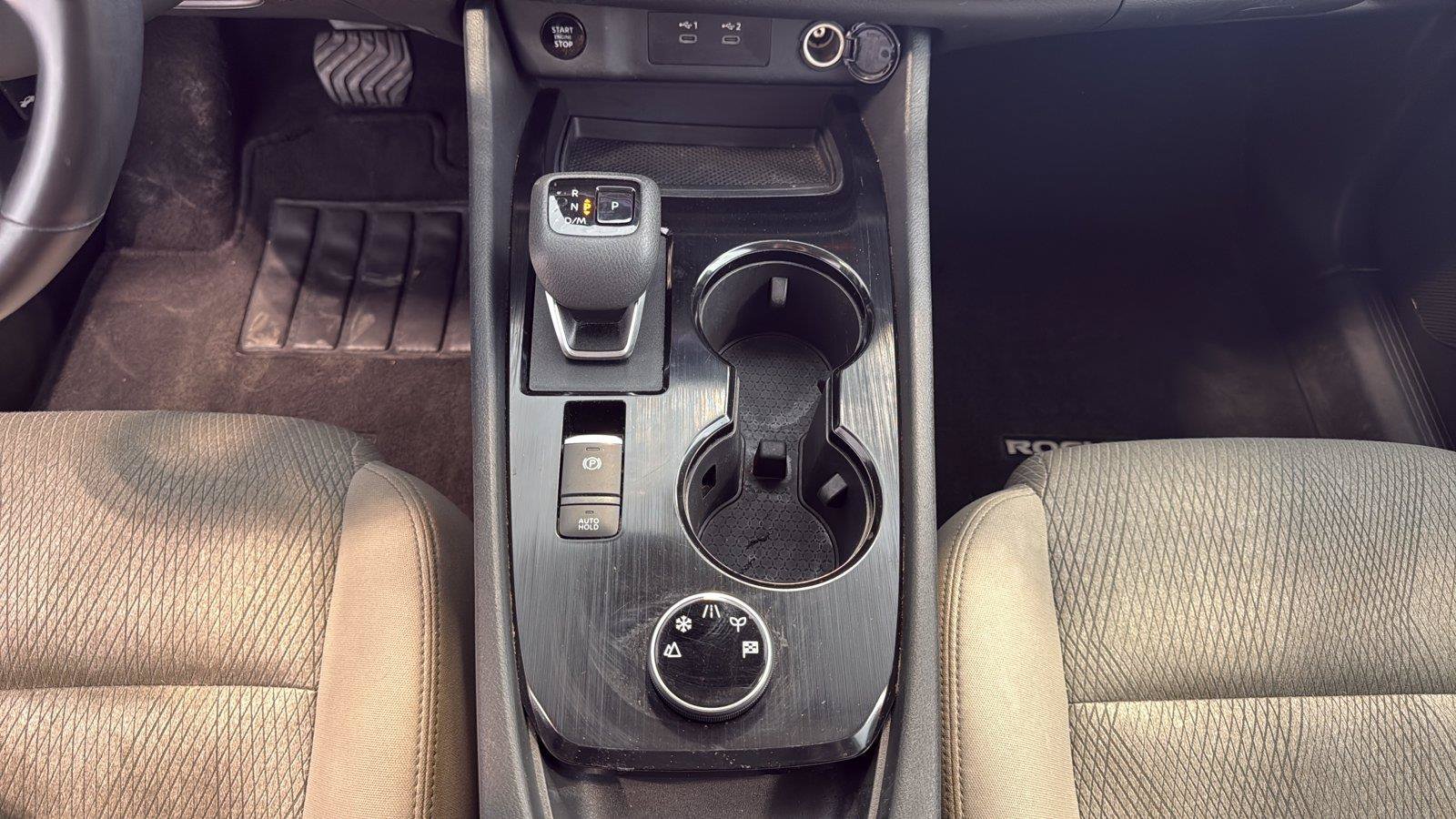 Used 2025 Nissan Rogue SV AWD/4WD image 22