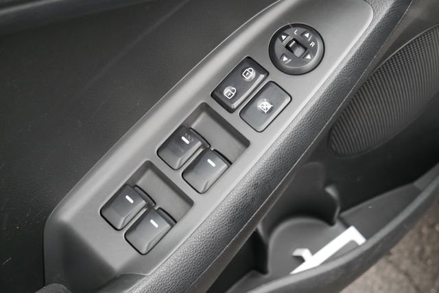 Used 2018 Kia Forte LX w/ LX Popular Package image 13