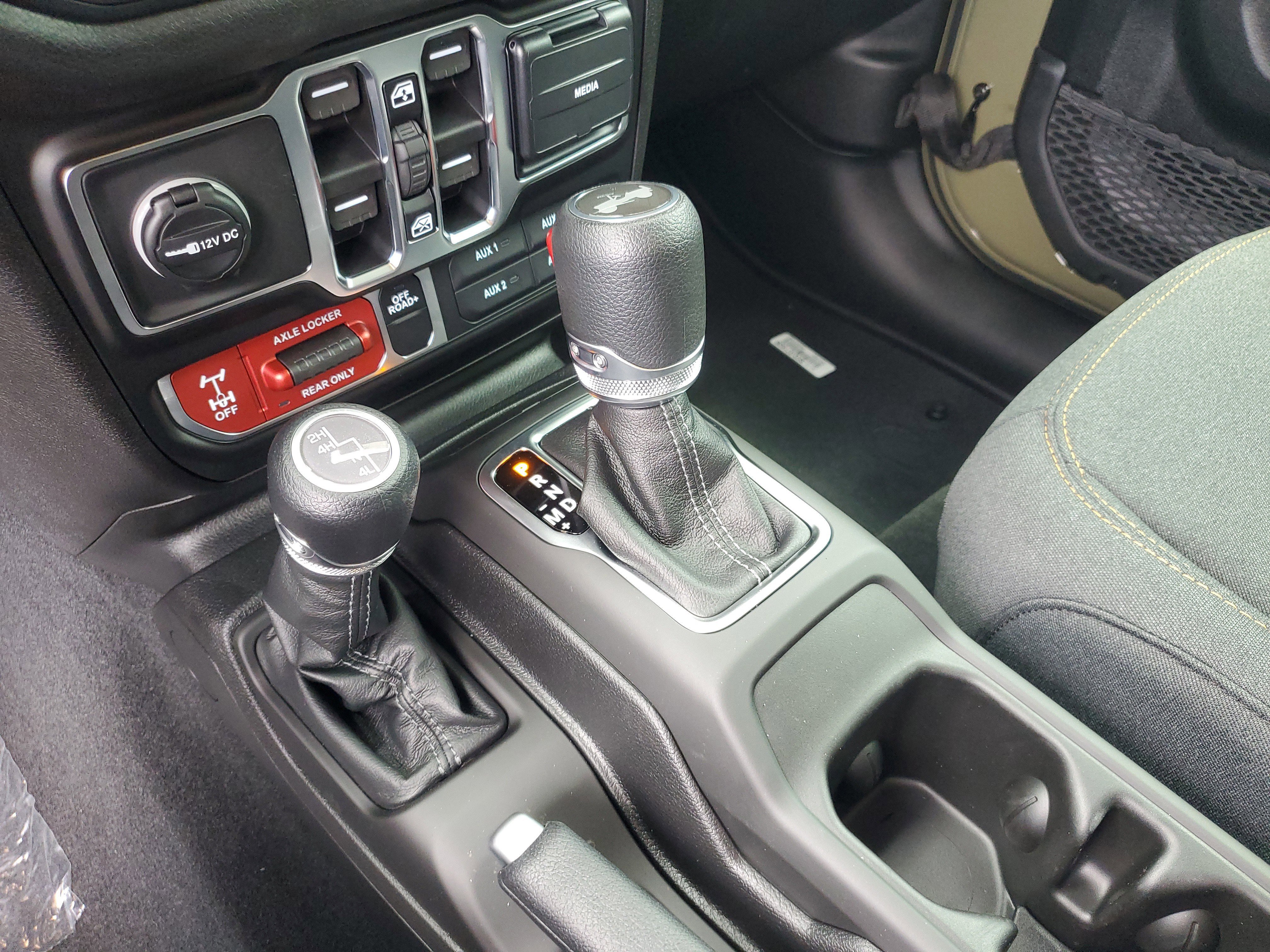New 2026 Jeep Wrangler Unlimited Sport AWD/4WD image 19