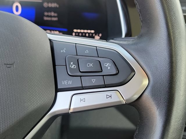 Used 2024 Volkswagen Jetta SE FWD image 23