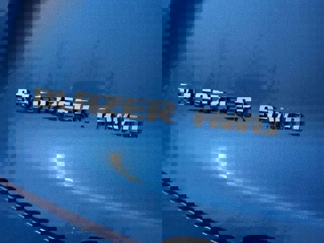 Used 2025 Chevrolet Blazer LT AWD/4WD image 7