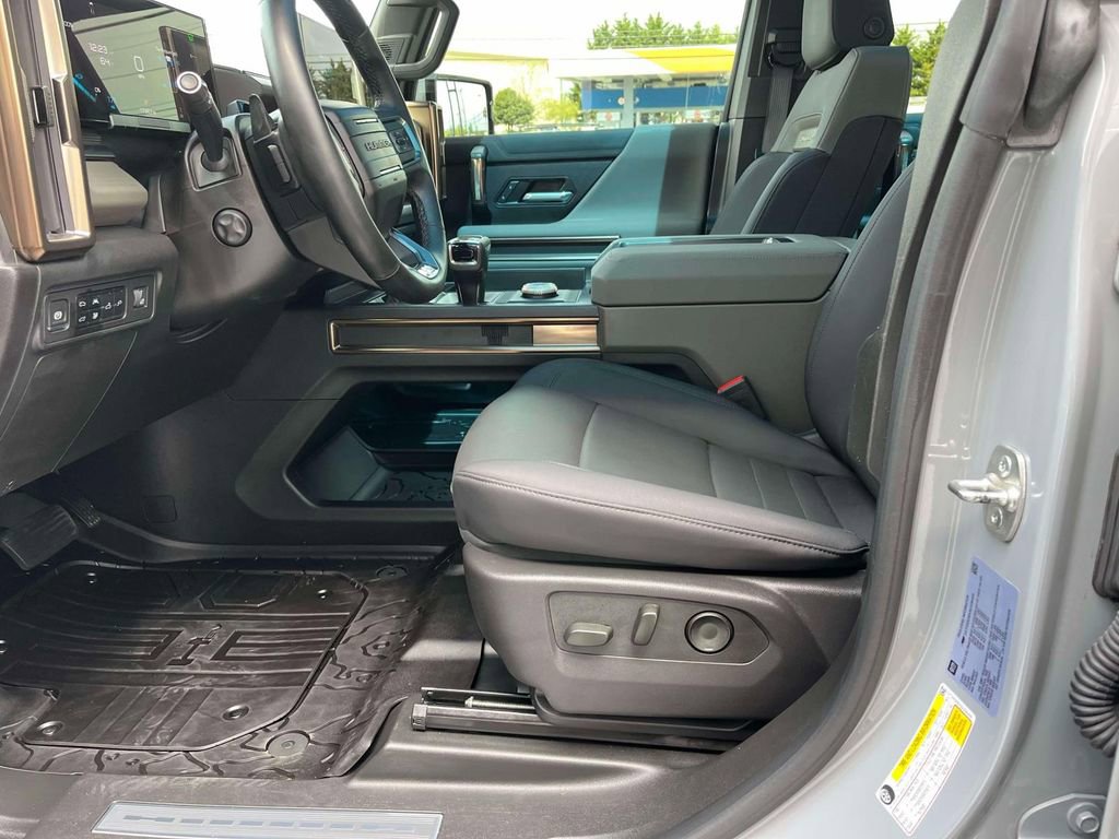 Certified 2025 GMC Hummer EV 3X image 27