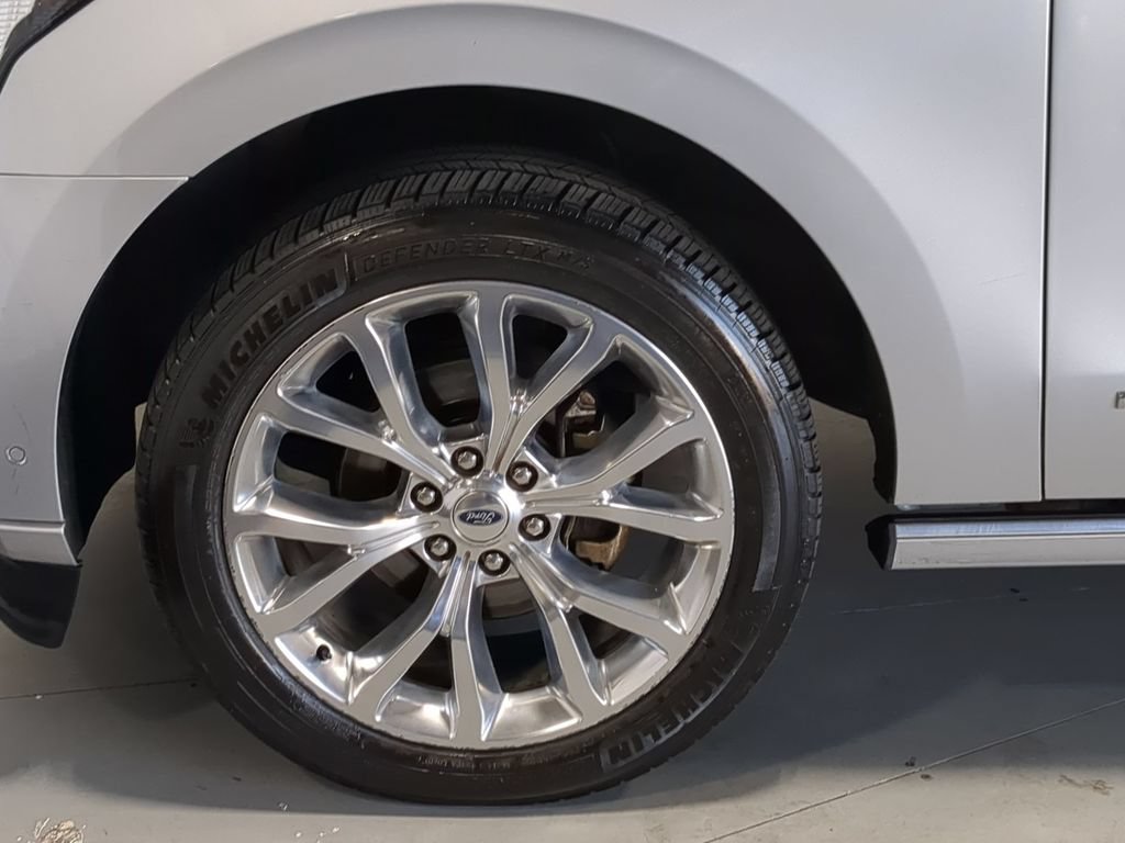 Used 2019 Ford Expedition Max Platinum AWD/4WD image 17