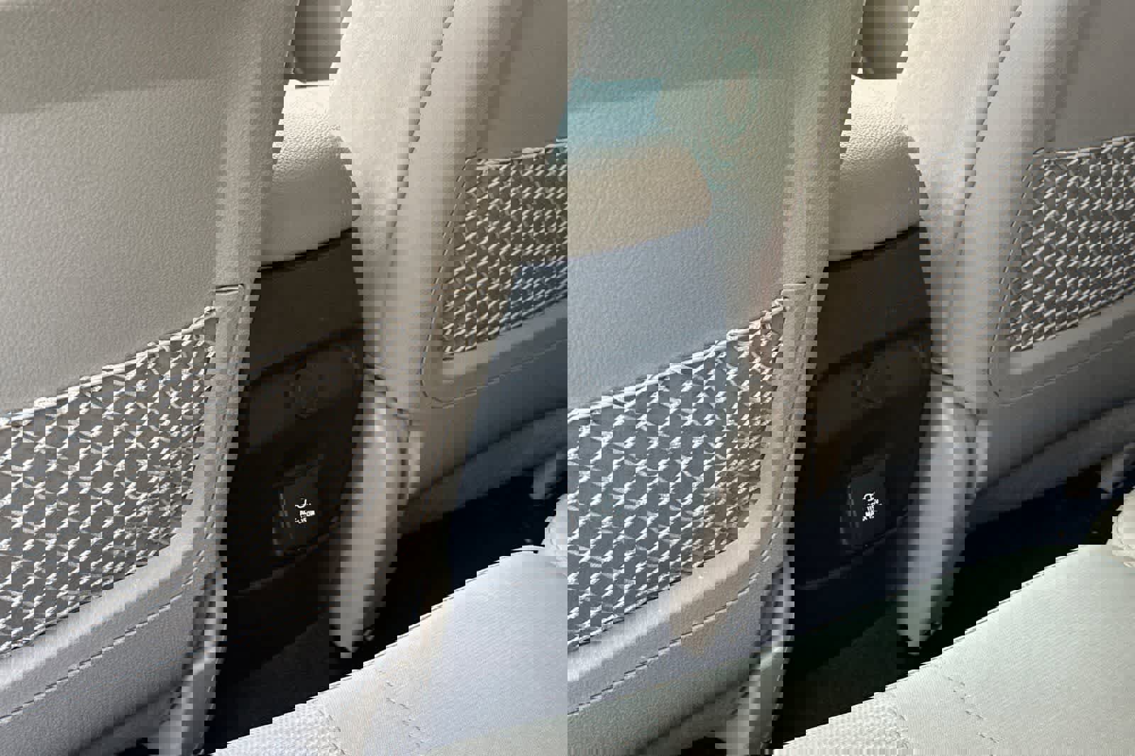 Used 2015 Kia Sorento LX FWD image 4