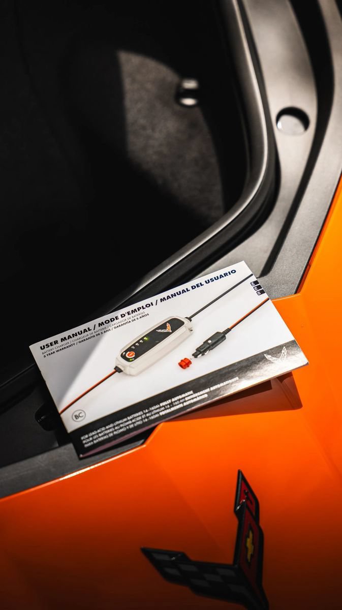 Used 2023 Chevrolet Corvette Stingray Premium Conv w/ Battery Protection Package RWD image 13