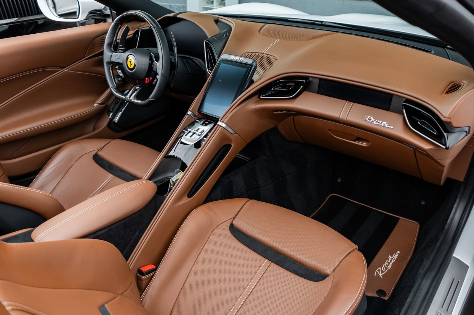 Used 2024 Ferrari Roma Spider image 2