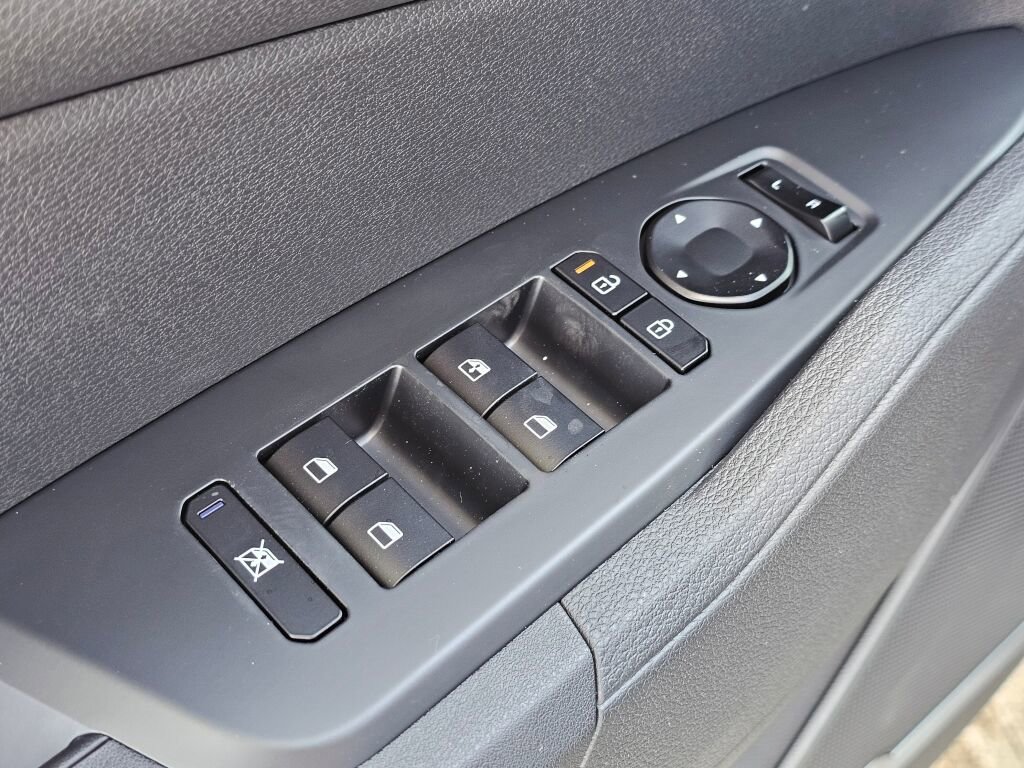 New 2026 Kia Sportage S AWD/4WD image 29