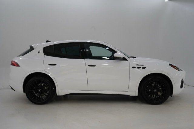 New 2025 Maserati Grecale Modena image 8