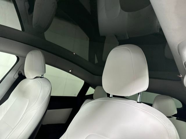 Used 2021 Tesla Model Y Long Range image 13