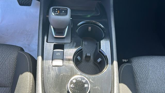 Used 2024 Nissan Rogue SV AWD/4WD image 22