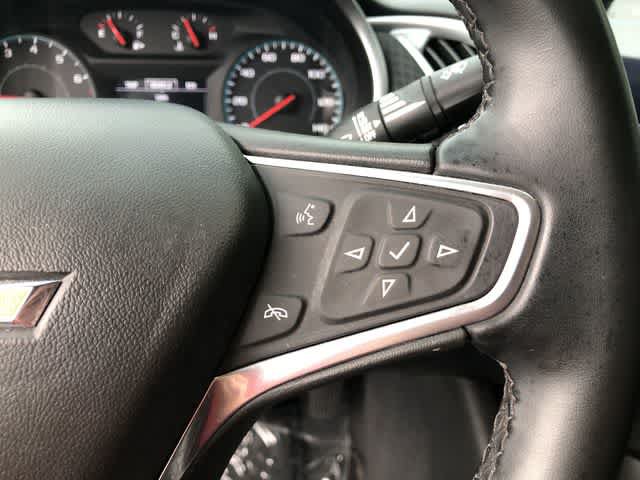 Used 2023 Chevrolet Malibu RS FWD image 21